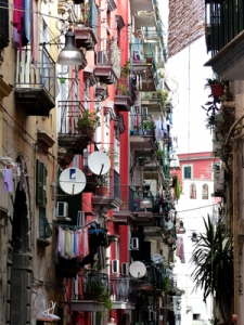 Strasse in Neapels Altstadt
