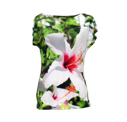 Viskose-Jersey Shirt mit angeschnittenen Ärmel und U-Boot Ausschnitt mit weissem Hibiskusmotiv
