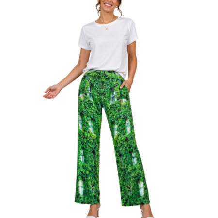 Viskose Hose mit Fotomotiv einer begrünten Hauwand